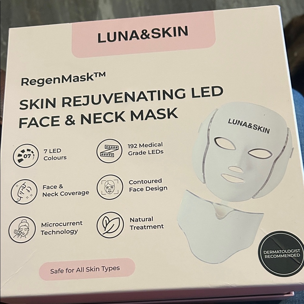RegenMask Skin Rejuvenating LED Face & Neck Mask - Pink/White